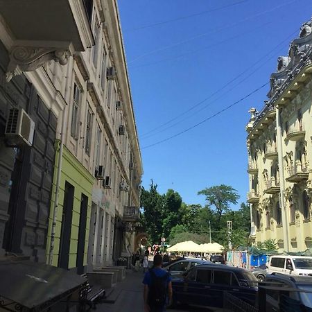 Fiesta Apartment Odessa Ngoại thất bức ảnh